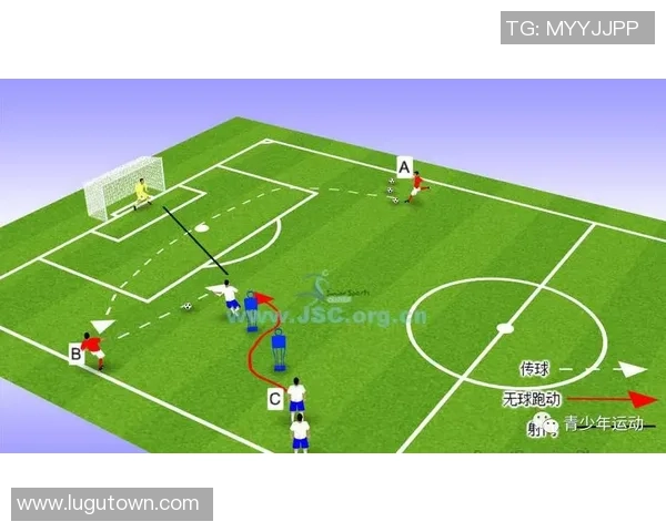 足球前锋踢球技巧视频解析助你提升进攻能力与射门精准度